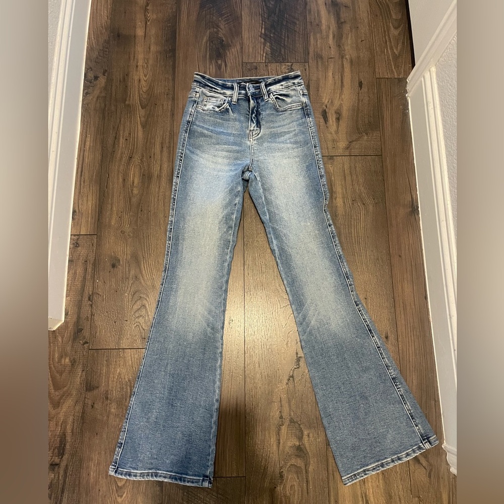 Flying monkey flare jeans size 24
